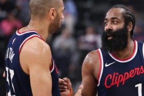 AYX-包含巴特勒新星关键助攻表现惊艳，快船未来可期！的词条