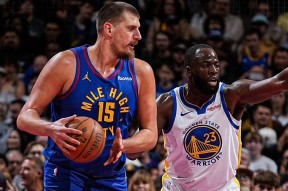 爱游戏体育-关于穆雷回归赛场，爆冷首场状态亮眼，勇士观众沸腾！的信息