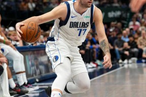 AYX-东契奇在阿森纳比赛中惊险取胜，势不可挡引发热议！的简单介绍