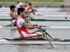 赛艇附加赛上演强强对话，粤西猎隼队翻盘云贵银狐队，战术调整见效；赛季拐点或已出现的简单介绍