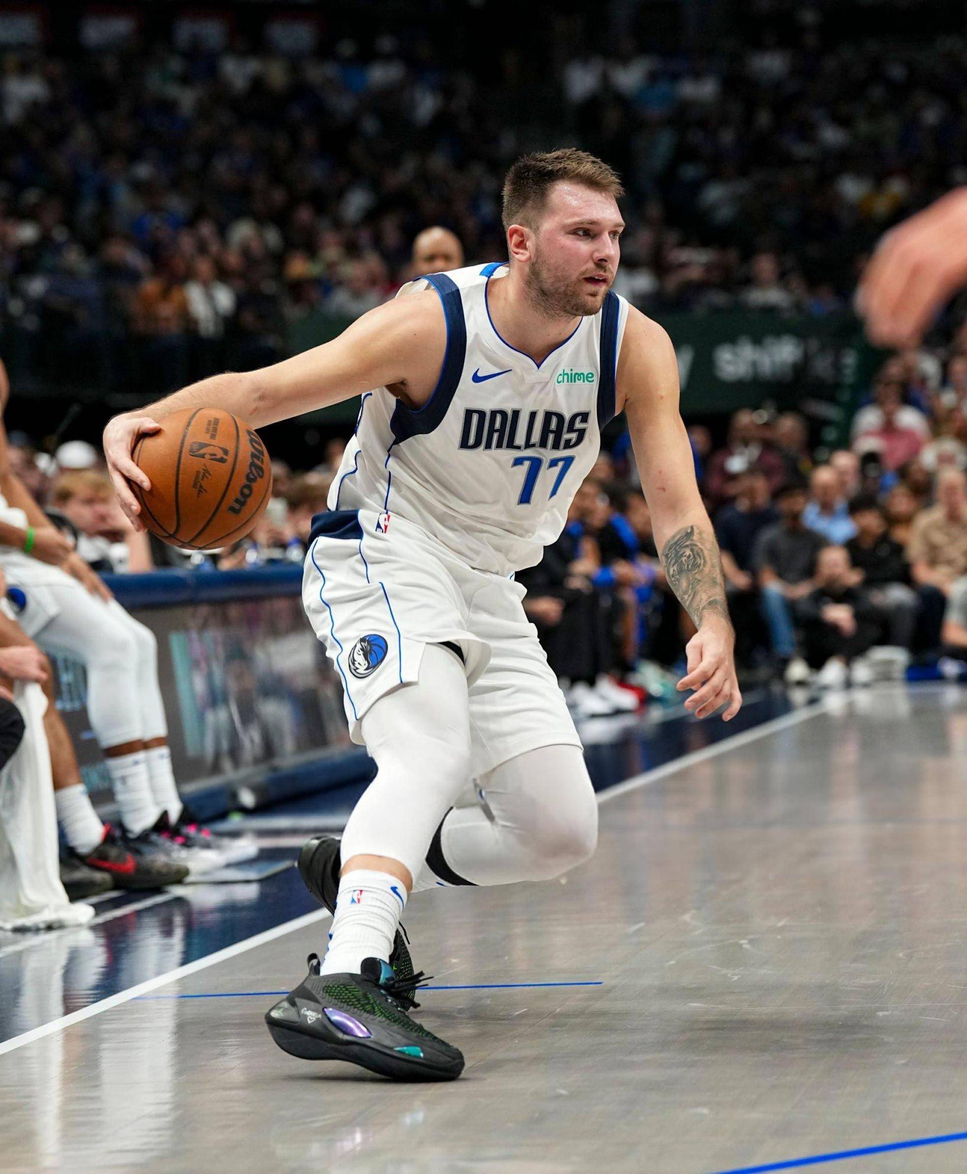 东契奇在阿森纳比赛中惊险取胜,势不可挡引发热议!的简单介绍 东契奇在阿森纳比赛中惊险取胜,势不可挡引发热议!的简单介绍