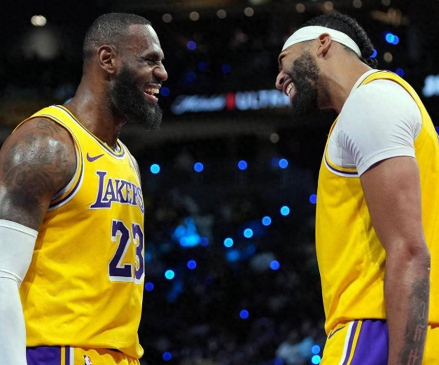 关于浓眉哥关键节点高光表现，勇士带队取胜！的信息